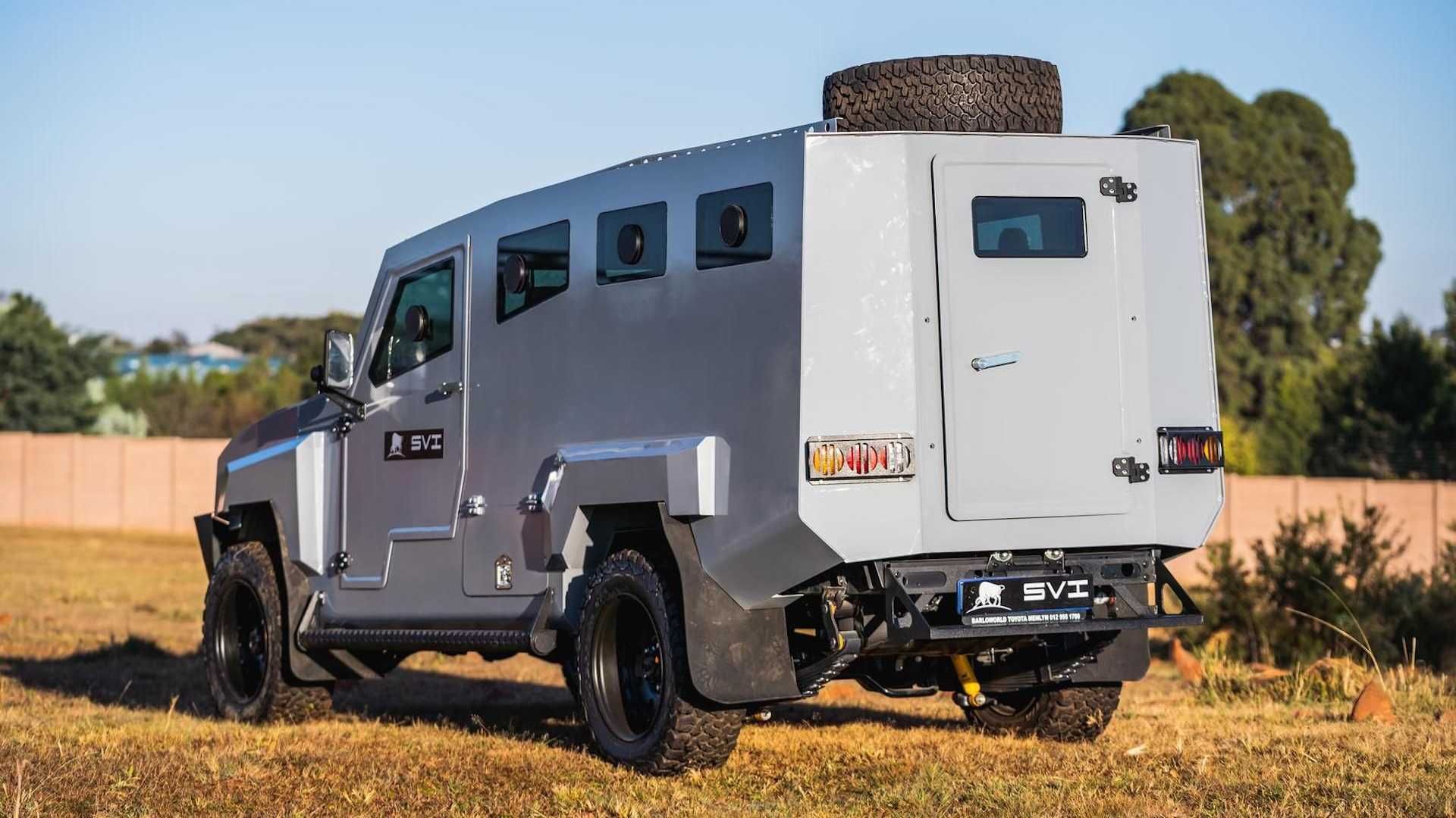 可搭8名乘客，还防地雷，基于LC79而来的装甲车够不够硬核？