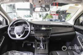 启辰-启辰D60-PLUS 1.6L XL CVT悦领版  ￥9.38