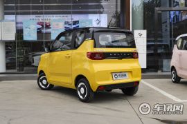 上汽通用五菱-宏光MINIEV-马卡龙时尚款    ￥3.76