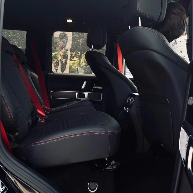 国六2021款奔驰G500夏季大促优惠20w   