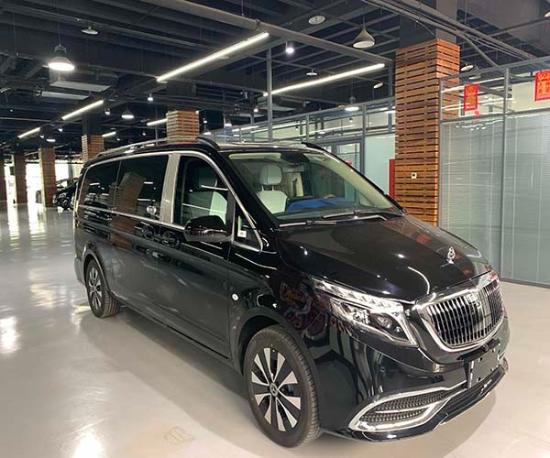 威霆改装商务车 车载冰箱夏天实用     