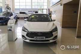 长安福特-福克斯-三厢 EcoBoost 180 自动锋潮型