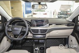 长安福特-福克斯-三厢 EcoBoost 180 自动锋潮型