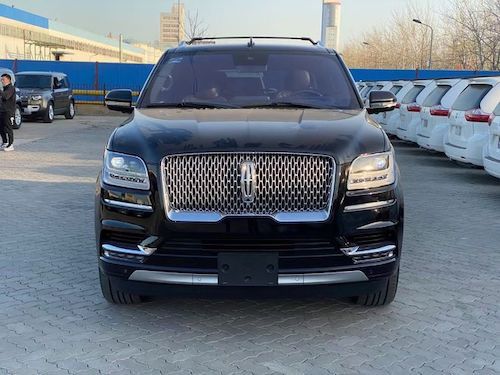 2021款林肯领航员意想不到的超大空间