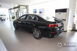 东风雪铁龙-雪铁龙C6-400THP 旗舰型