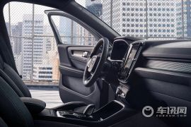 沃尔沃亚太-沃尔沃XC40-T4 四驱智雅运动版