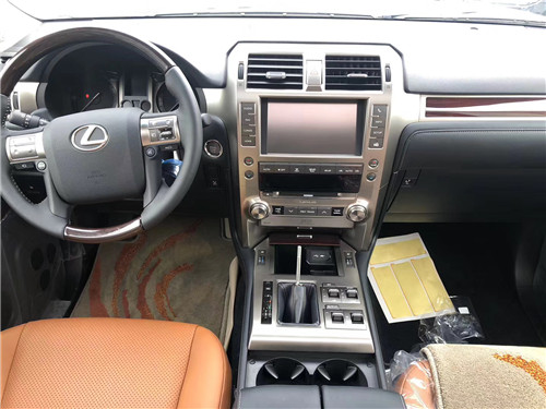 2021款加版雷克萨斯LX570越野性国六   