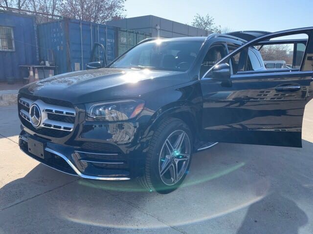 三叉星徽2021款奔驰GLS450国六现车交付