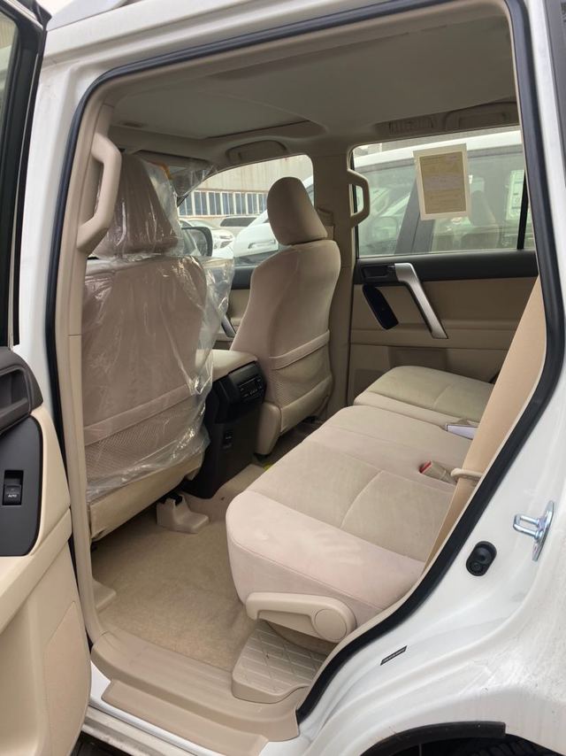 2021全新中东版丰田霸道4000最低报价  