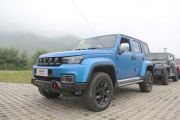 北京汽车-北京BJ40-2.3T 自动四驱刀锋英雄版至尊型