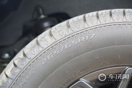 北京汽车-北京BJ40-2.3T 自动四驱刀锋英雄版至尊型