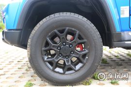 北京汽车-北京BJ40-2.3T 自动四驱刀锋英雄版至尊型