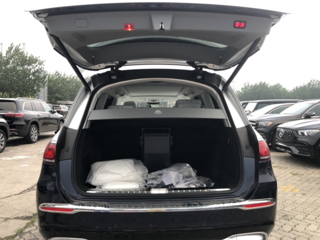 2021款奔驰迈巴赫GLS600原装顶配价优  