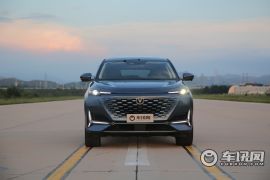 长安汽车-长安UNI-K-2.0T 全轮驱动尊贵型