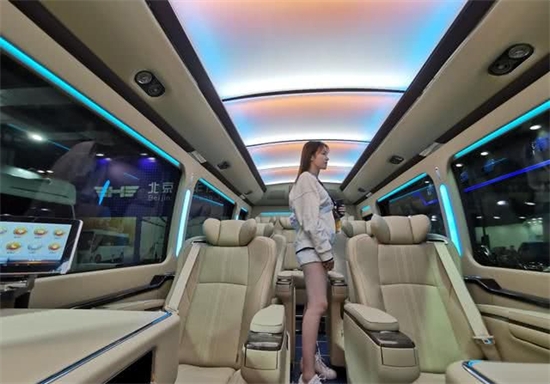 丰田考斯特12座价格 匠心精神独特尊贵