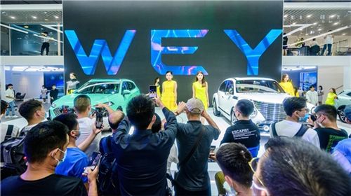 玛奇朵领跑智混新赛道 复古潮驾蓉城圈粉