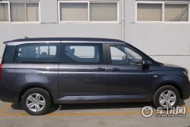 上汽通用五菱-五菱征程-1.5T 手动豪华型