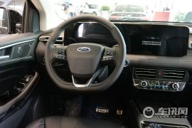 长安福特-锐界-PLUS EcoBoost 245 两驱豪锐型 7座