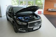 英菲尼迪(进口)-英菲尼迪QX60-2.5 S/C Hybrid两驱卓越版