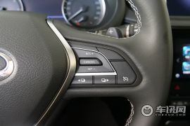 东风英菲尼迪-英菲尼迪QX50-2.0T 四驱菁英版