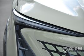 长安汽车-长安UNI-T-1.5T 运动版 旗舰型   ￥13.89