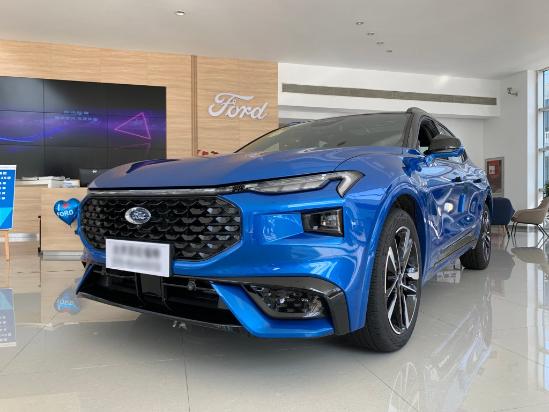 一部像电动车的燃油车2278万起售的长安福特evos探店