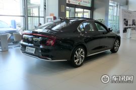 北京现代-名图-1.8L CVT LUX尊贵版