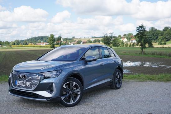 海外试驾奥迪首款电动紧凑型SUV Q4 e-tron，销量就靠它了