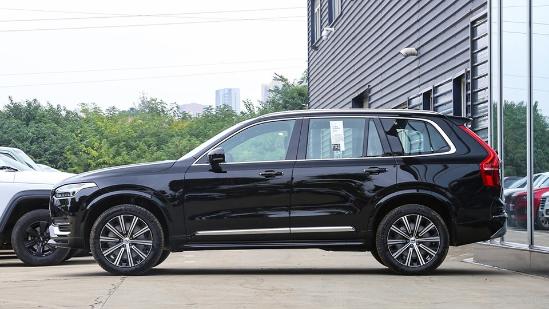 沃尔沃XC90：罗翔代言卖不过奥迪Q7，降14万行吗？