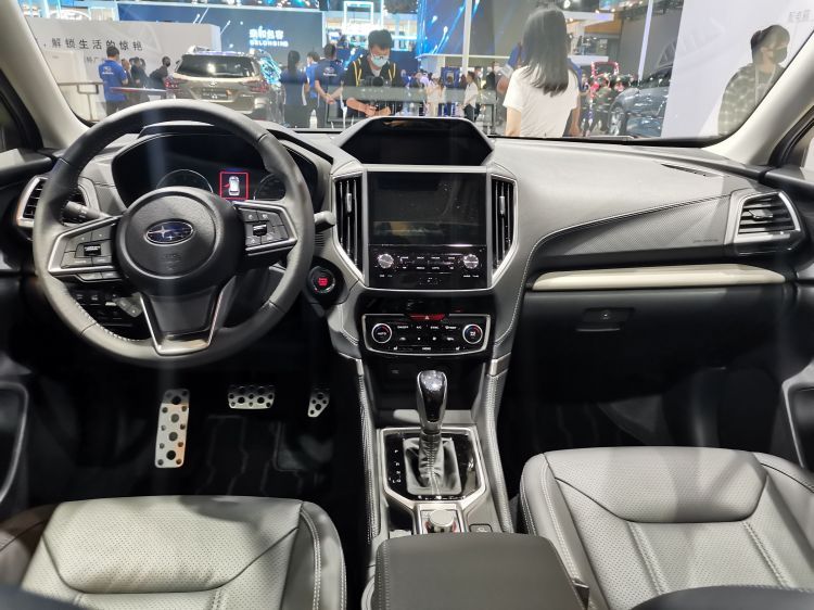 外观更立体的斯巴鲁森林人广州车展正式亮相