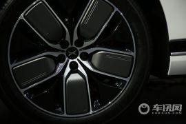 小鹏汽车-小鹏G9