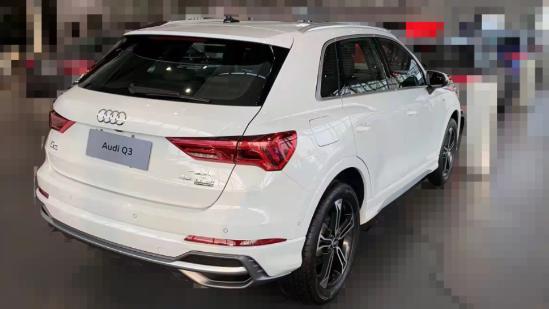 优惠5.2万再加四环车标，这才是姑娘没买宝马的原因？