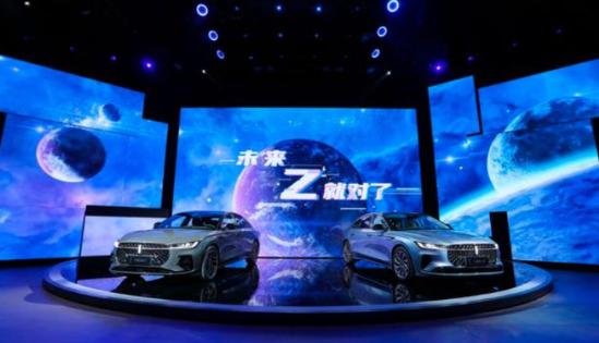 27寸中控大屏+128色氛围灯，有机会成二线豪华车市场的“王者”？