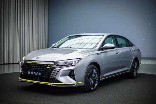 是时候买一辆10万左右的轿跑了 4款国产轿跑推荐