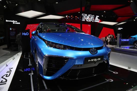 一年狂推9款新车，比大众还猛，丰田是“激进”还是“保守”？