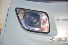 上汽通用五菱-五菱NanoEV-热爱款