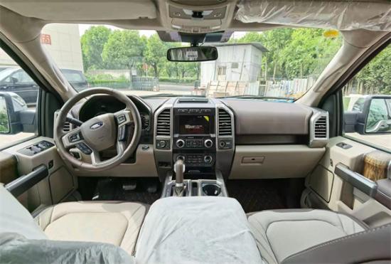 勇猛者平顶熊猫版七座SUV、同级别最强越野行宫绝不为过