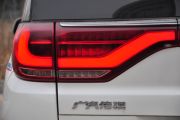 广汽乘用车-传祺M8-大师系列 390T 至尊福祉版