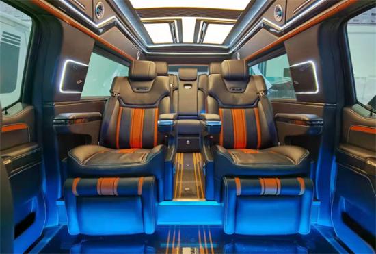 2022款福特F150勇猛者，四驱越野不在话下，豪华七座SUV