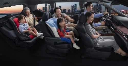 传祺M6 PRO新车型正式上市 售价11.98万元