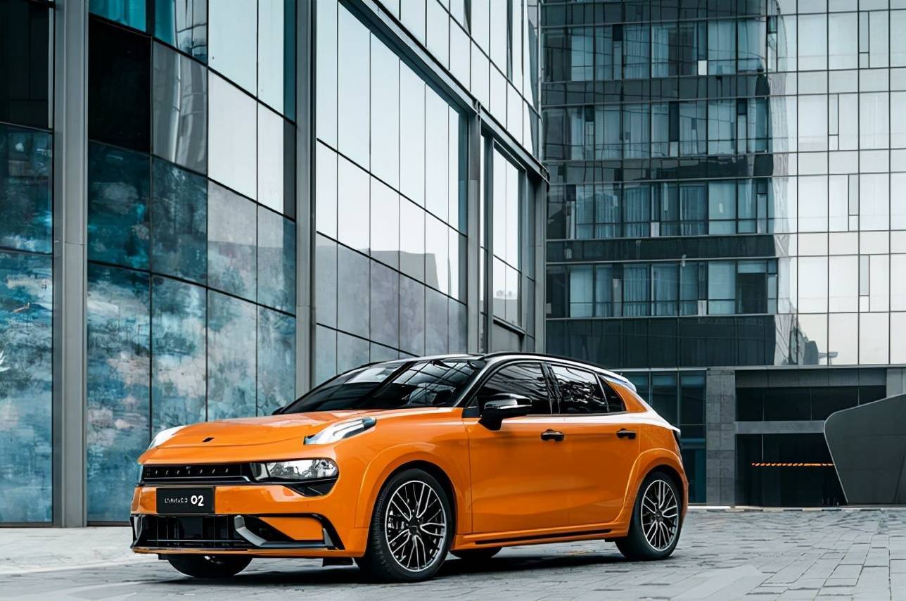 别只盯着蒙迪欧，这6款2.0T轿车15万也能买到，谁是性价比之王？