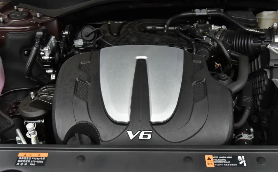 留住燃油车的尊严，3、40万买辆六缸车，你会爱上那种感觉