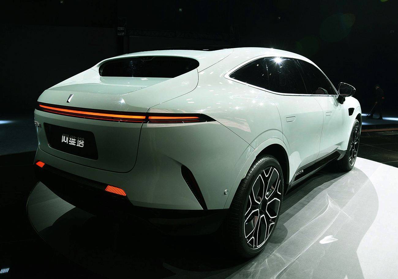 四大国产“旗舰”SUV：理想L9最受关注，长安联合华为冲高端？