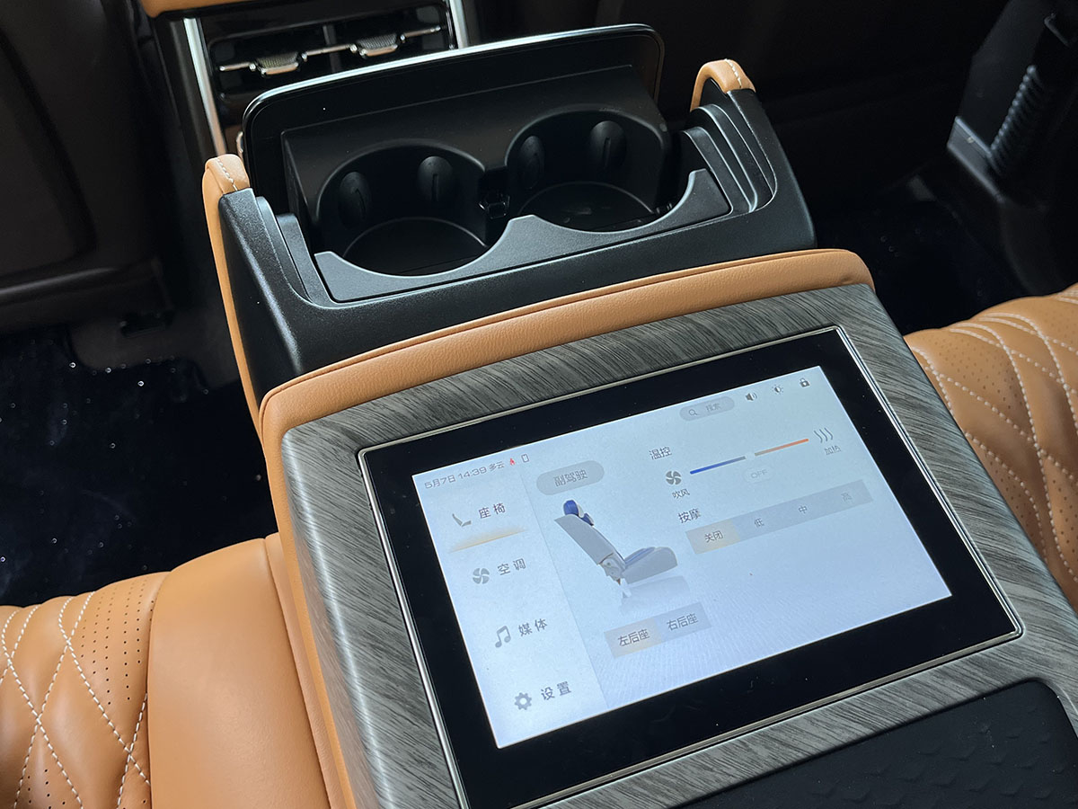 试驾坦克500，让硬派SUV豪华起来