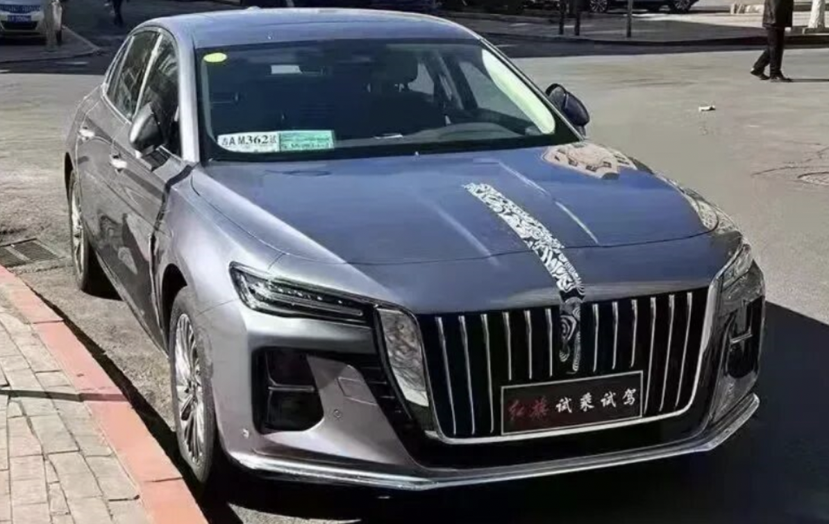 从新一代H5到全新MPV，一大波红旗新品来袭，45万年销目标有戏？