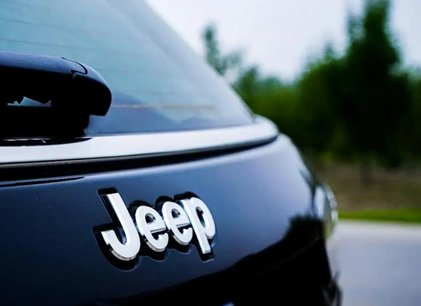 连续三个月产销量为个位数，看来，穆安泽也救不了广汽菲克？