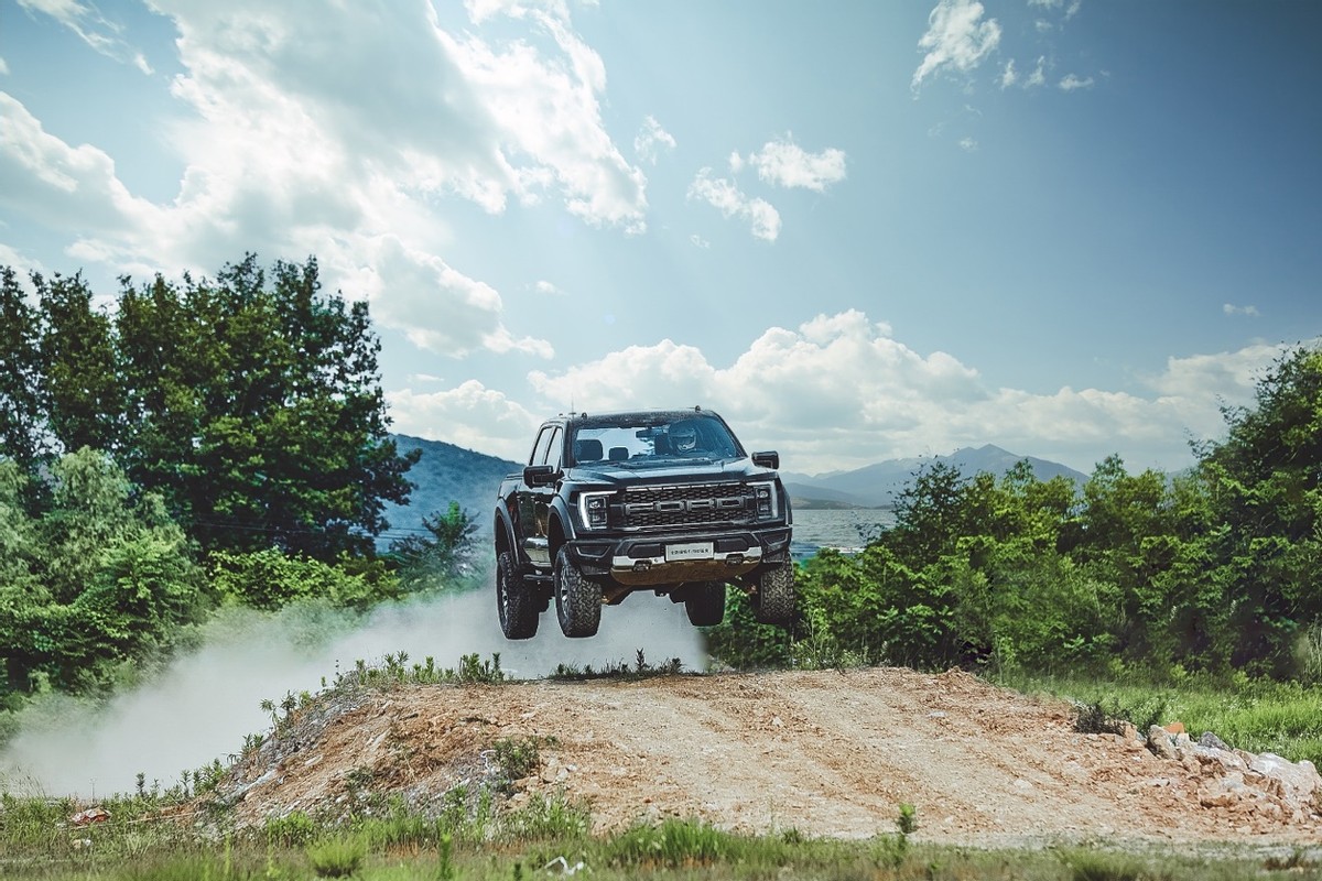 最猛的猛禽入华 全新一代福特F-150猛禽上市售68.68万