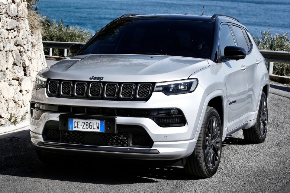 Jeep指南者海外新款搭载2.4L+9AT，国产的1.3T也该换换了！