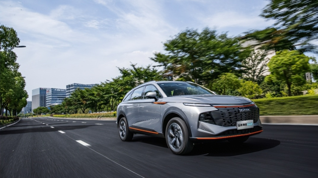 哈弗神兽DHT：售价和宋PLUS DM-i差不多，养车1400元/月