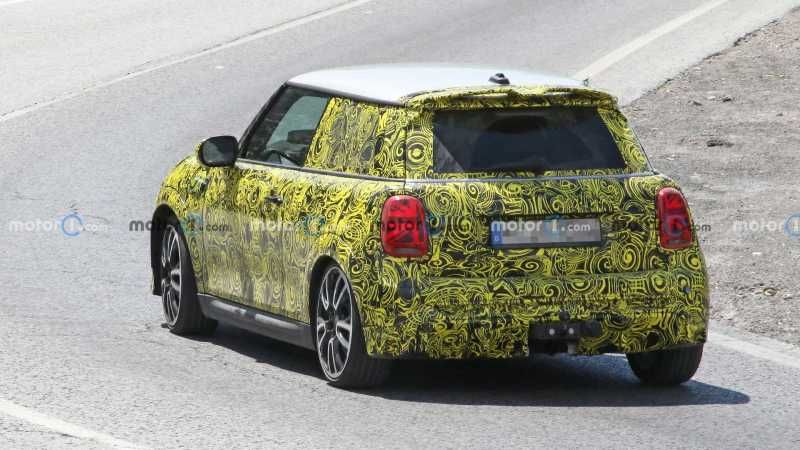 将推出燃油与纯电版车型 全新MINI最新谍照曝光 